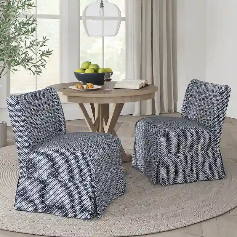 Fauteuil rembourré de style transitoire