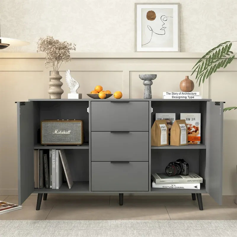 Buffet de salle à manger en bois avec rangement